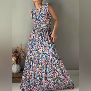 Loft Beach Vibrant Floral Maxi Dress Tiered layers size Large Resortwear